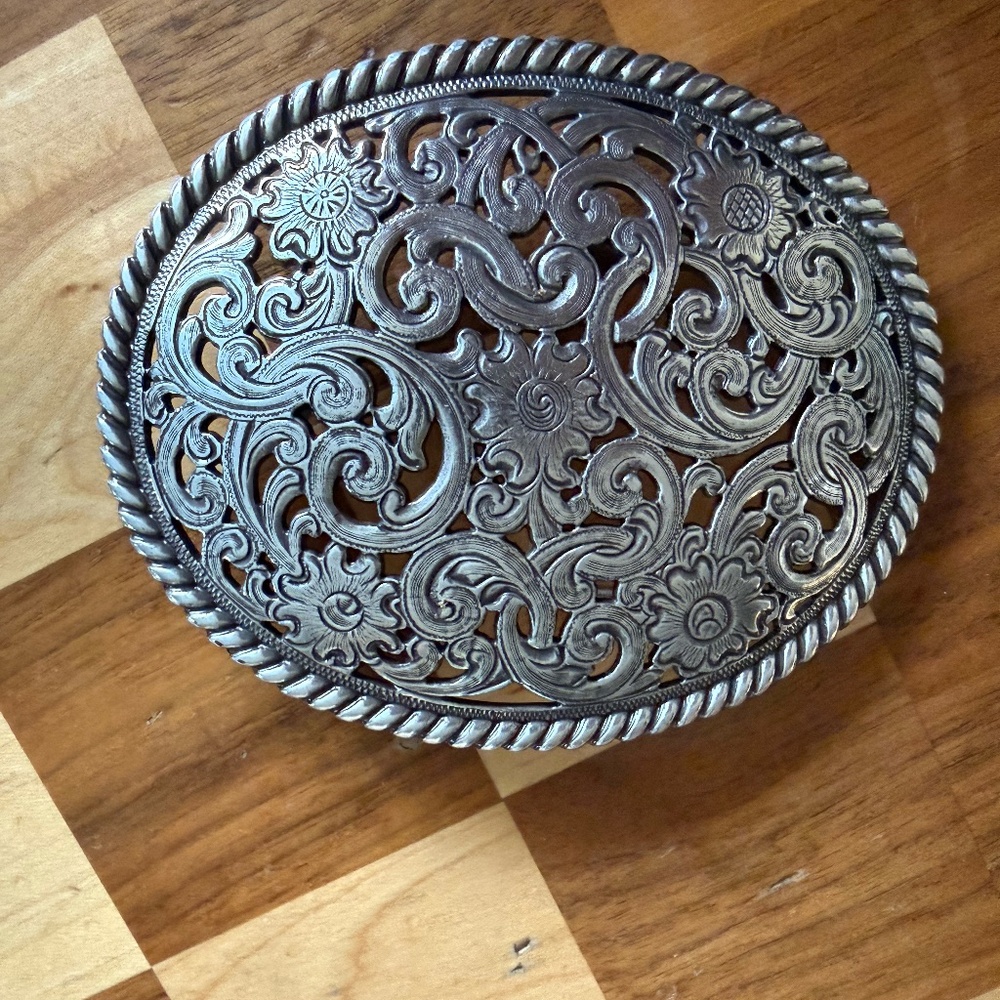 Silver Tone Belt Buckle